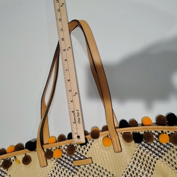 Vera Bradley Tan and Black Checkered Tote - Picture 4 of 17